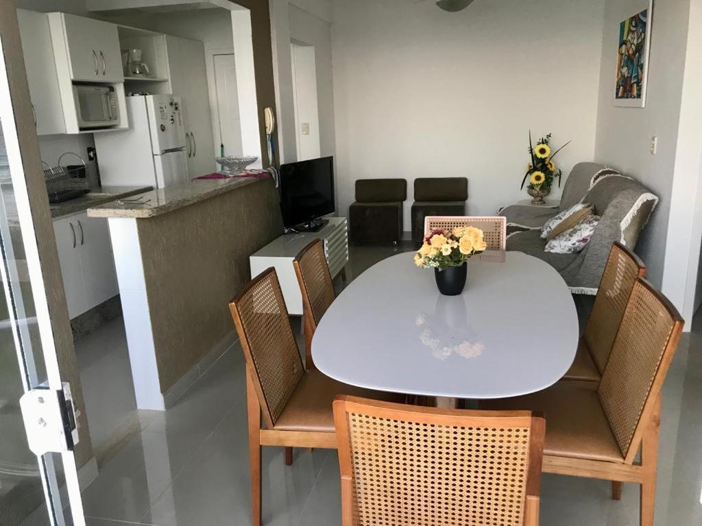 Pe Na Areia Em Ingleses-sc Apartamento *