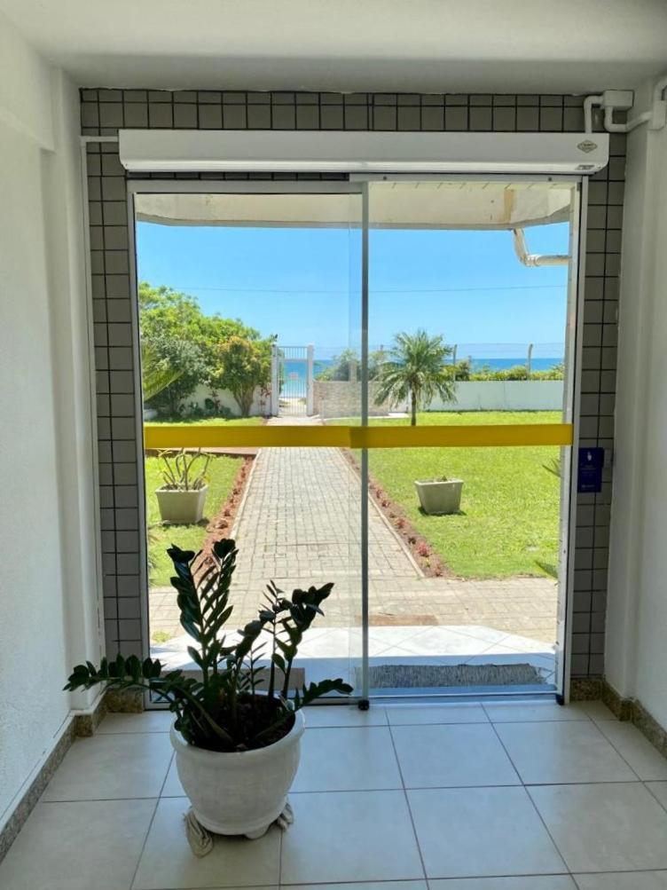 Pe Na Areia Em Ingleses-sc *